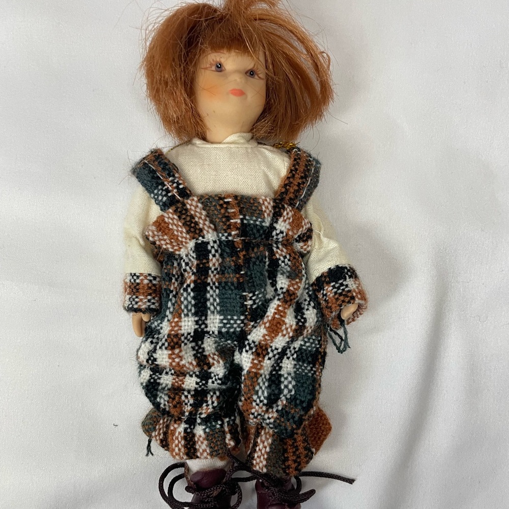 Vintage Barbara Lee Porcelain Dolls Sweet Petite Collection Christmas Ornaments - Picture 8 of 9